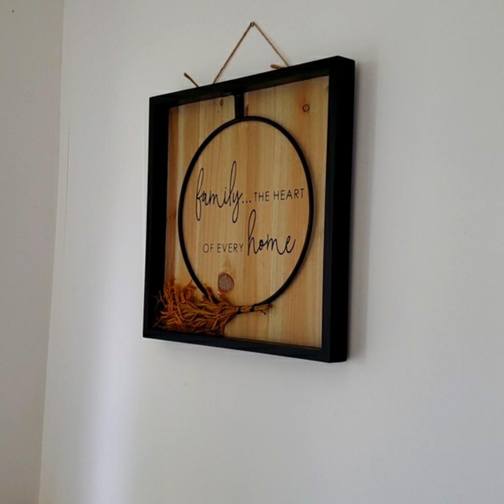 Charming Rustic Autumn Sign Family - Picture 6 of 8